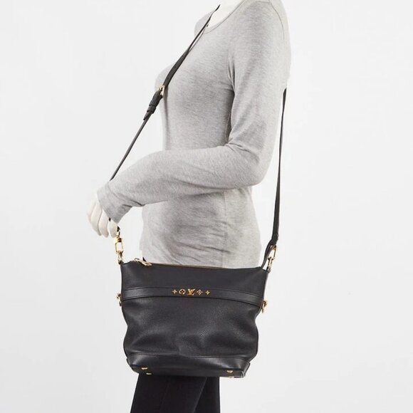 Louis Vuitton Black Grained Leather Cruiser PM Bag - Picture 1 of 12